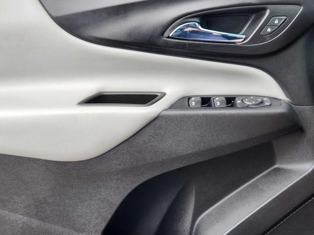 2018 Chevrolet Equinox Vehicle Photo in DENTON, TX 76210-9321