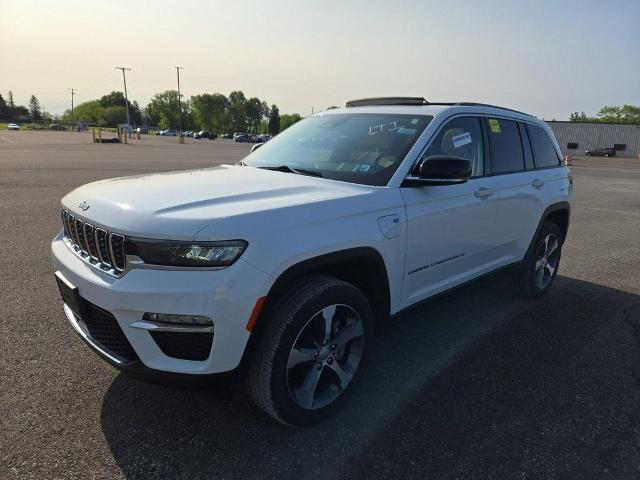 2023 Jeep Grand Cherokee 4xe Vehicle Photo in Cedar Rapids, IA 52402