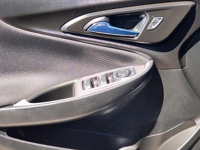 2021 Chevrolet Malibu Vehicle Photo in DENTON, TX 76210-9321