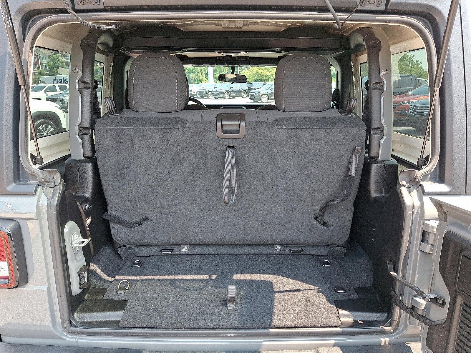 2022 Jeep Wrangler Vehicle Photo in BETHLEHEM, PA 18017-9401