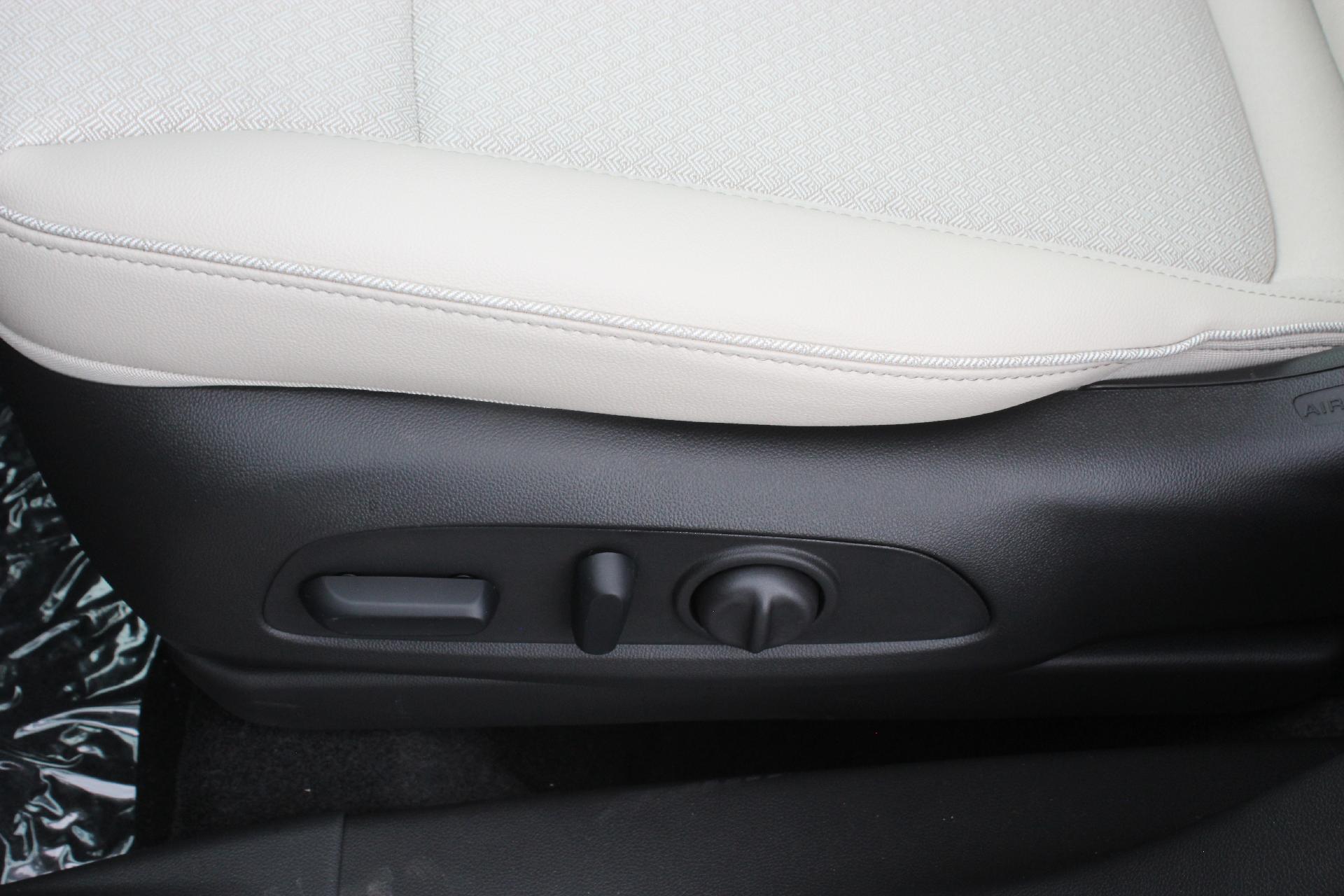 2025 Buick Encore GX Vehicle Photo in AURORA, CO 80012-4011