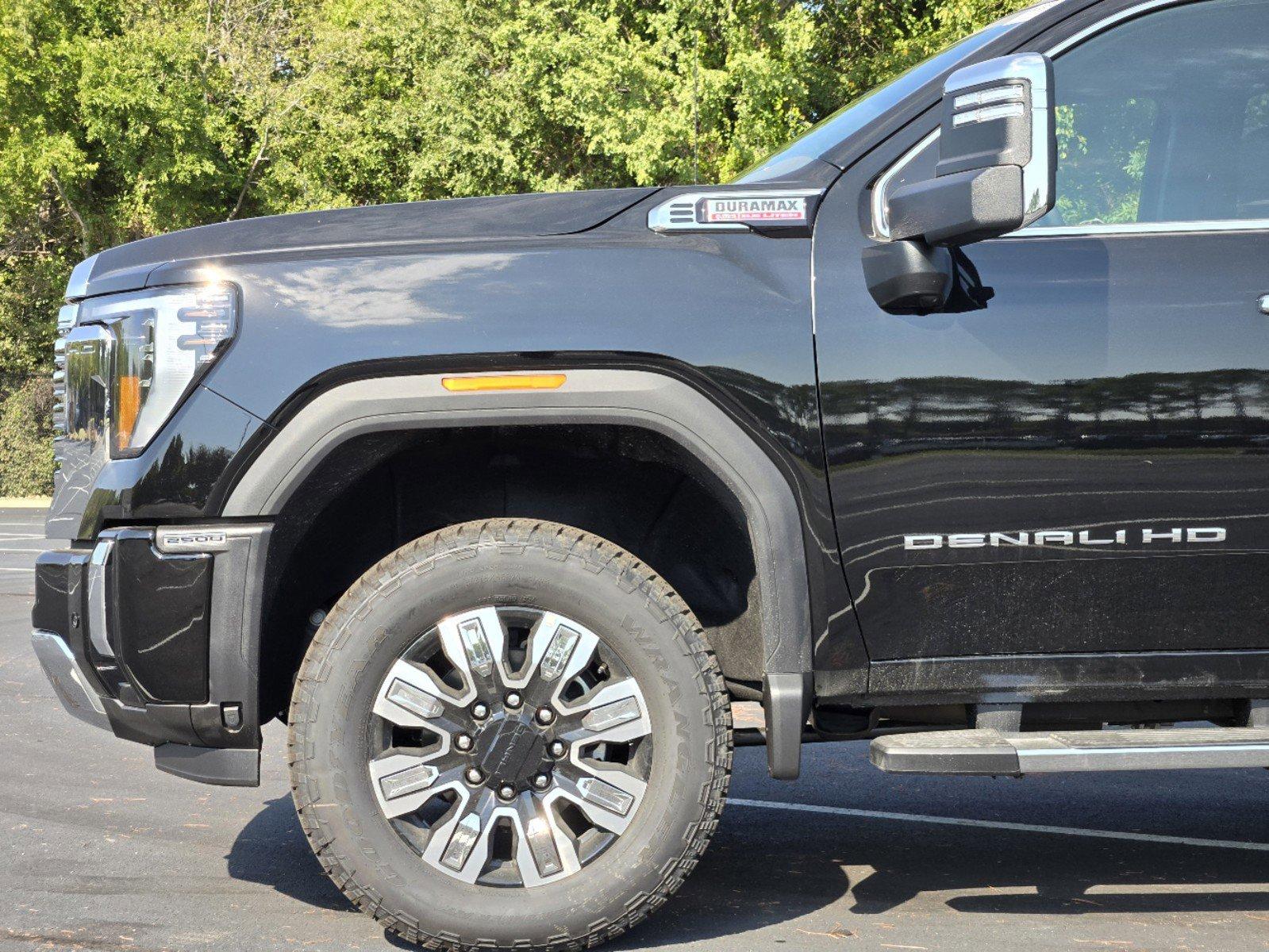 2025 GMC Sierra 2500 HD Vehicle Photo in DALLAS, TX 75209-3016