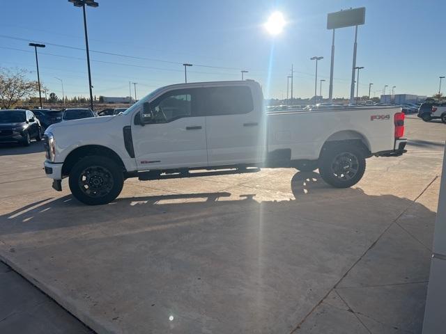 2024 Ford Super Duty F-350 SRW Vehicle Photo in Winslow, AZ 86047-2439