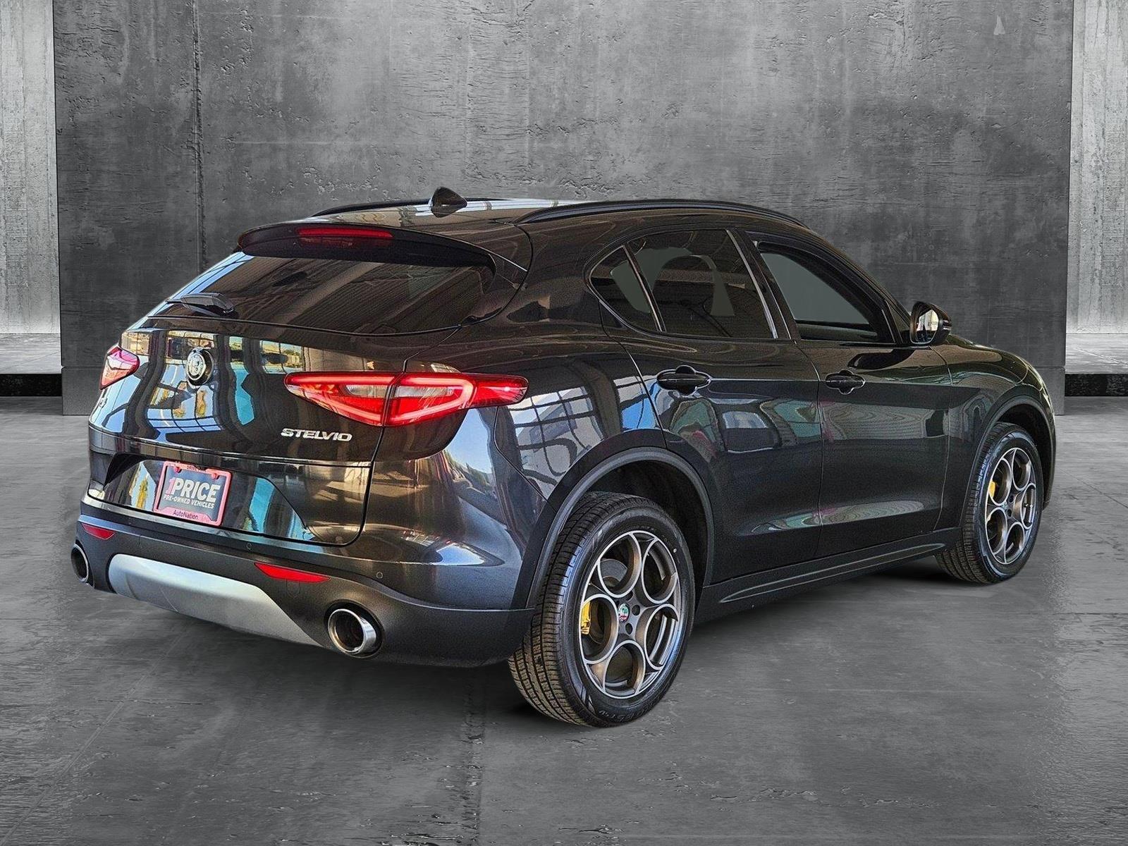 2018 Alfa Romeo Stelvio Vehicle Photo in Henderson, NV 89014