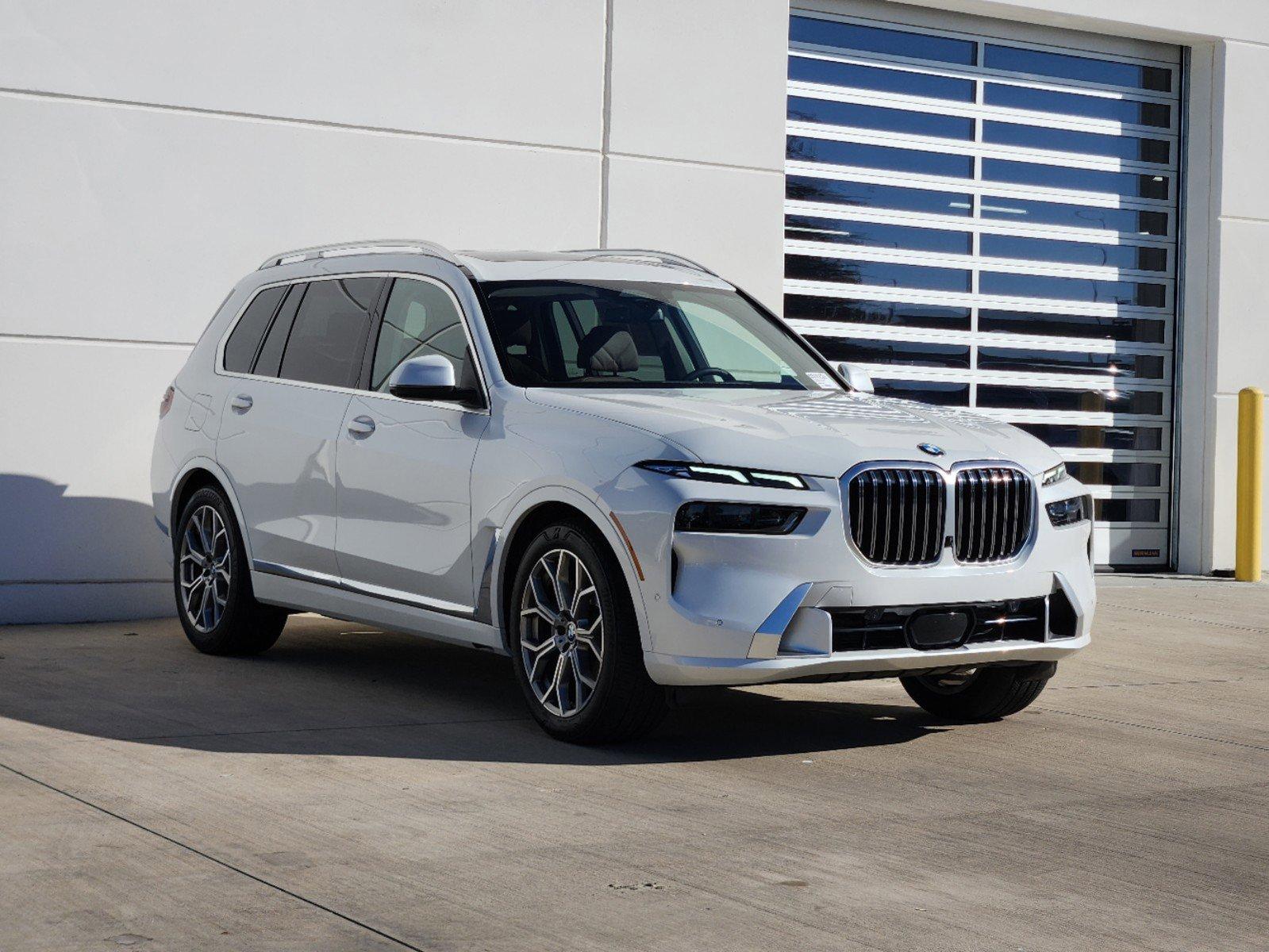 2024 BMW X7 xDrive40i Vehicle Photo in PLANO, TX 75024