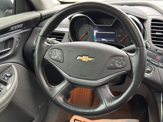 2017 Chevrolet Impala Vehicle Photo in COLUMBIA, MO 65203-3903