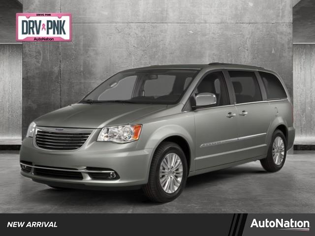 2013 Chrysler Town & Country Vehicle Photo in Pembroke Pines, FL 33027