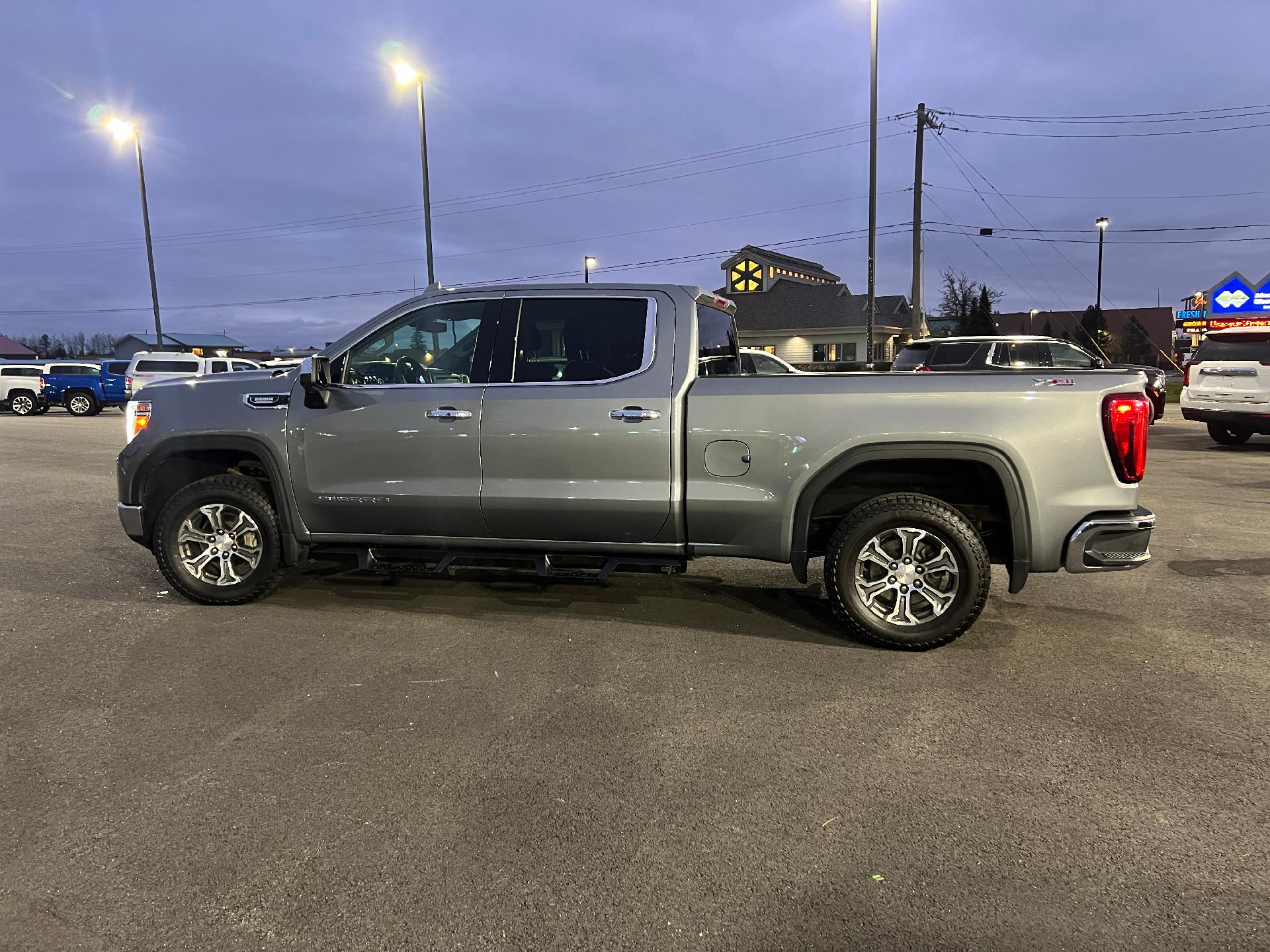 Used 2022 GMC Sierra 1500 Limited SLT with VIN 1GTU9DET1NZ178827 for sale in Sandpoint, ID