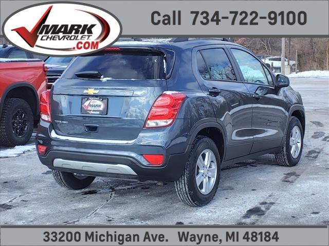 Used 2022 Chevrolet Trax LT with VIN KL7CJPSM7NB539758 for sale in Wayne, MI