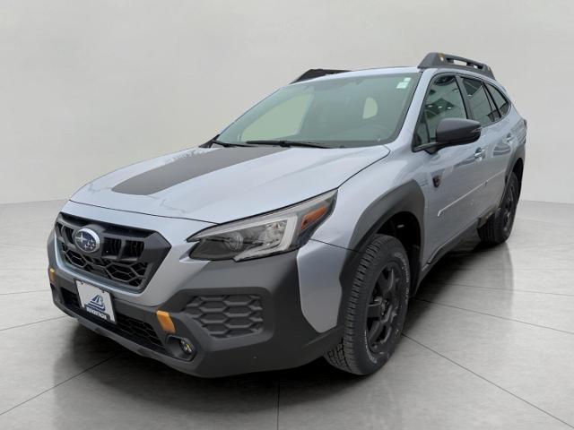 2025 Subaru Outback Vehicle Photo in Green Bay, WI 54304