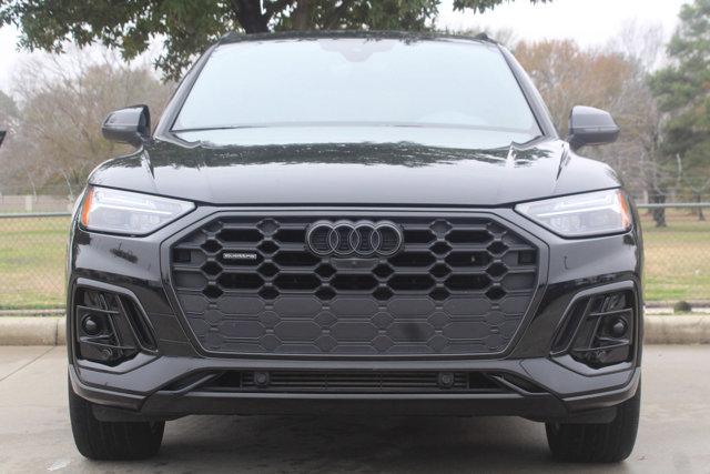 2024 Audi Q5 Vehicle Photo in HOUSTON, TX 77090