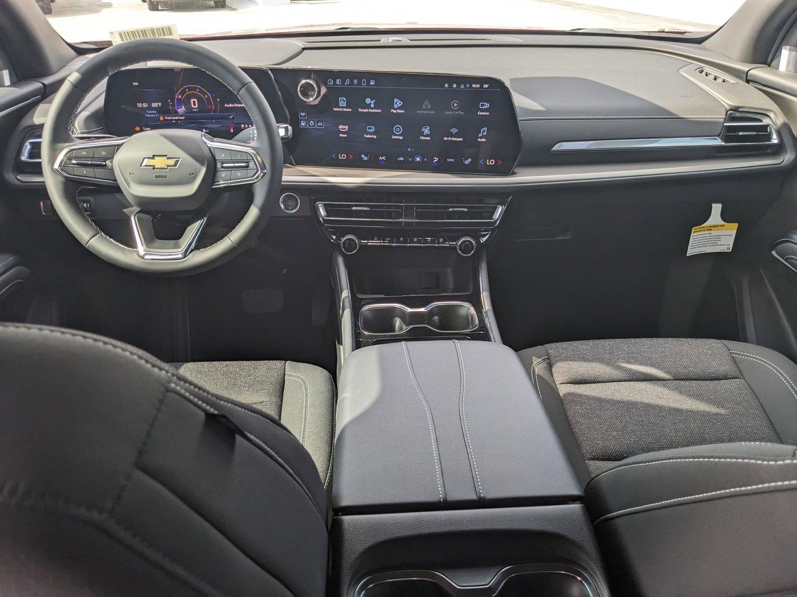 2025 Chevrolet Traverse Vehicle Photo in MIAMI, FL 33172-3015