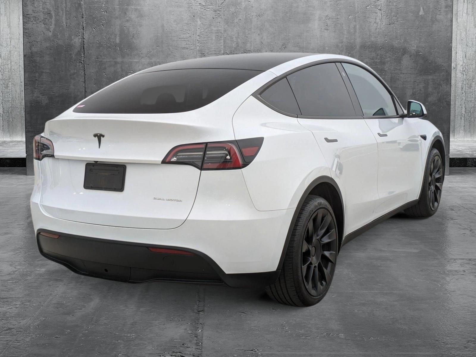 2023 Tesla Model Y Vehicle Photo in Rockville, MD 20852