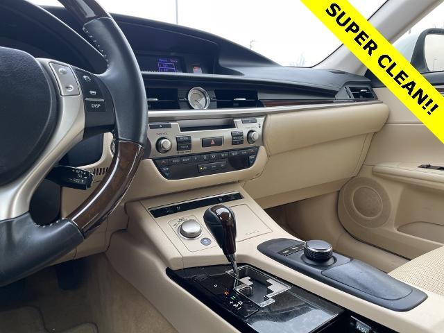 2014 Lexus ES 350 Vehicle Photo in Grapevine, TX 76051