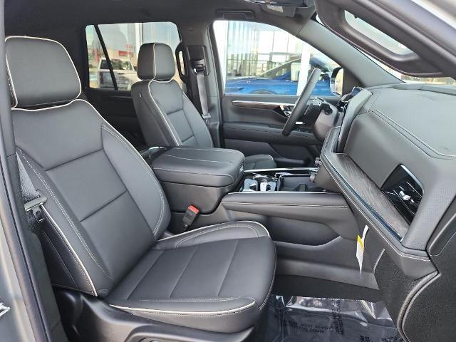 2025 Chevrolet Tahoe Vehicle Photo in HAYS, KS 67601-1994