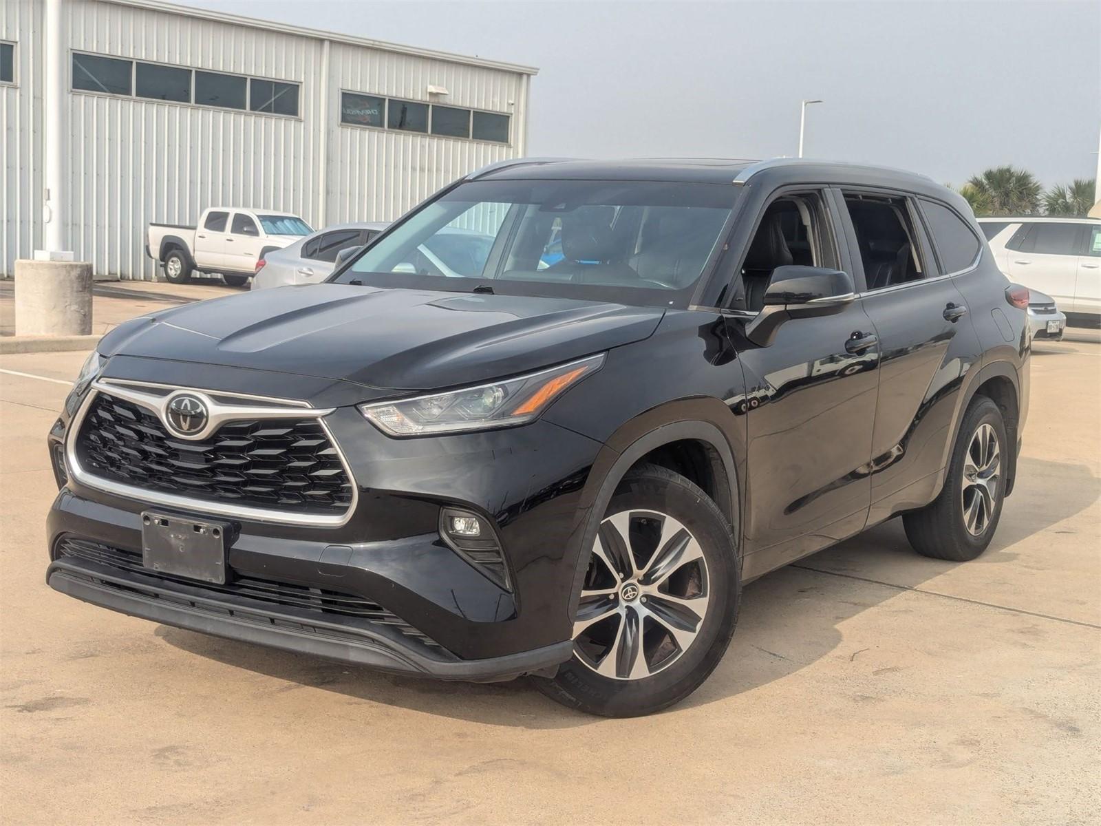 2021 Toyota Highlander Vehicle Photo in CORPUS CHRISTI, TX 78412-4902