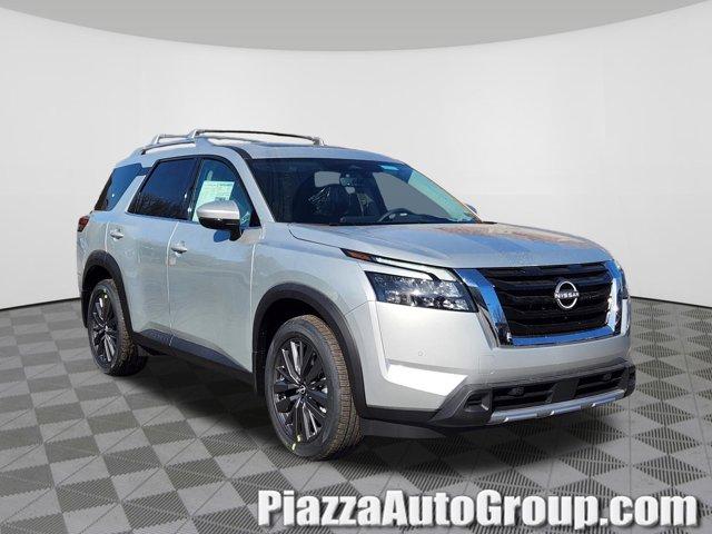 2025 Nissan Pathfinder Vehicle Photo in Ardmore, PA 19003