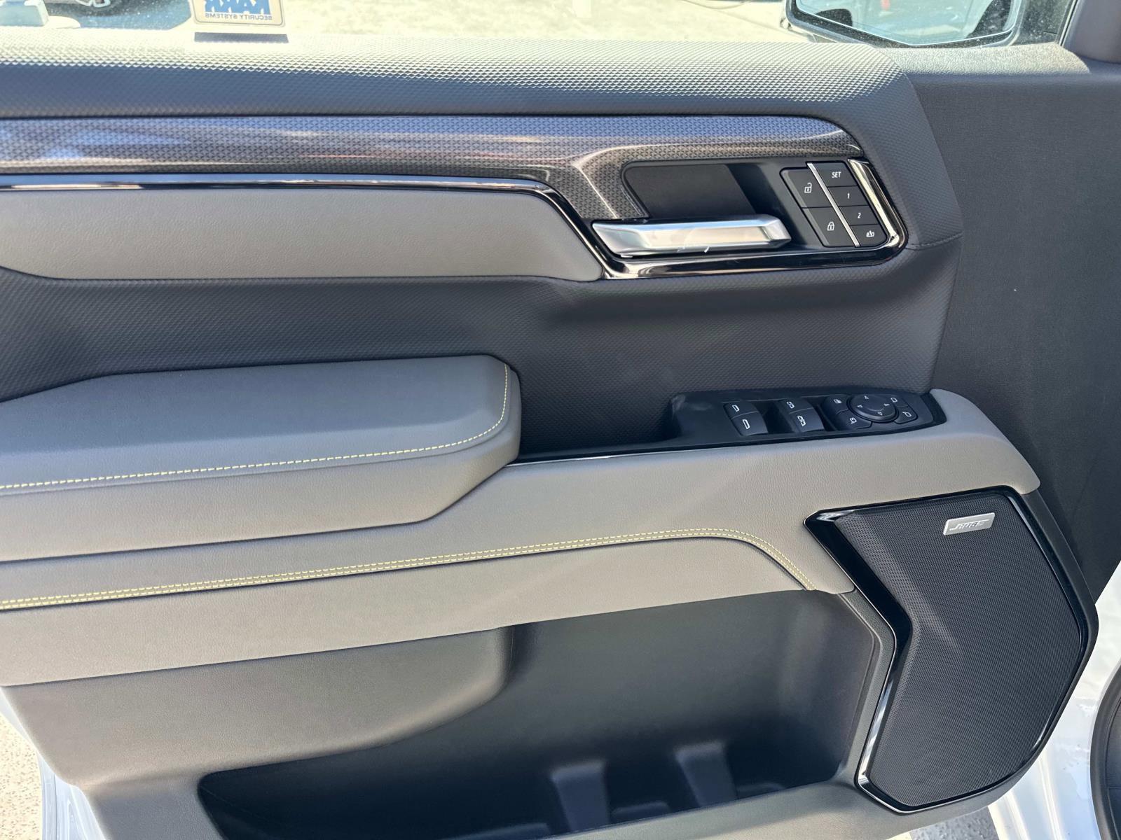 2025 Chevrolet Silverado 1500 Vehicle Photo in LOS ANGELES, CA 90007-3794