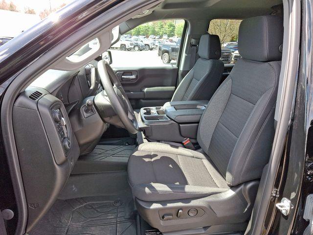 2024 Chevrolet Silverado 1500 Vehicle Photo in WATERTOWN, CT 06795-3318