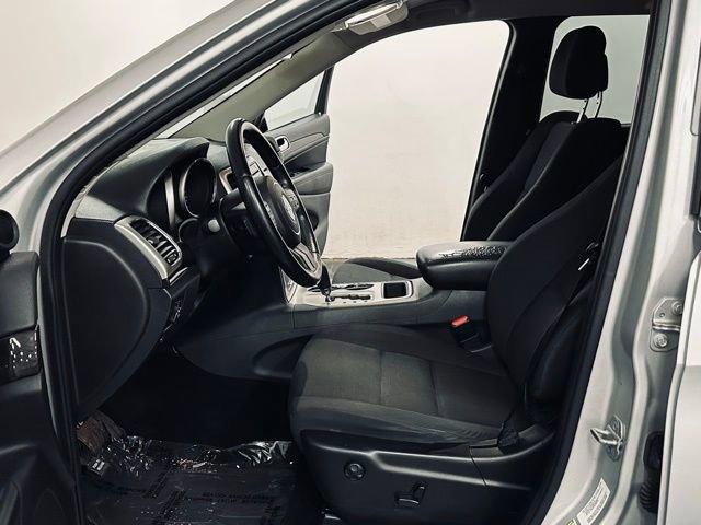 2012 Jeep Grand Cherokee Vehicle Photo in MEDINA, OH 44256-9631