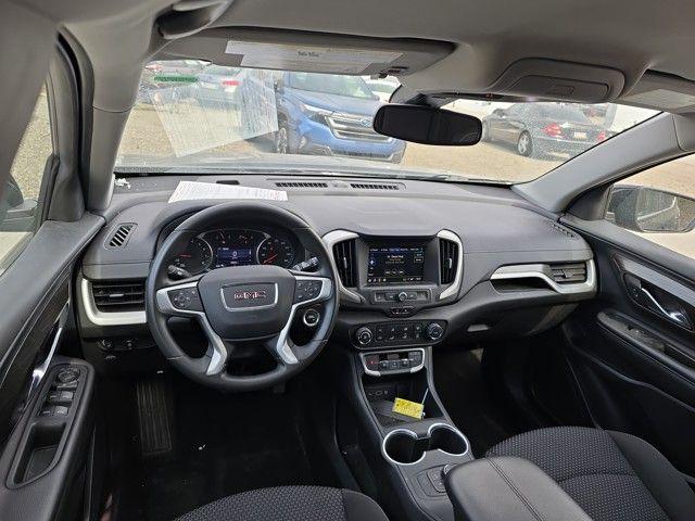 2022 GMC Terrain Vehicle Photo in Pleasant Hills, PA 15236