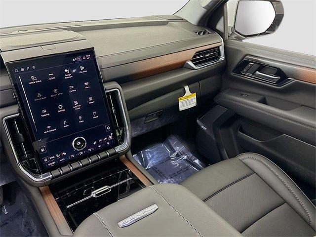 2025 GMC Yukon XL Vehicle Photo in PUYALLUP, WA 98371-4149