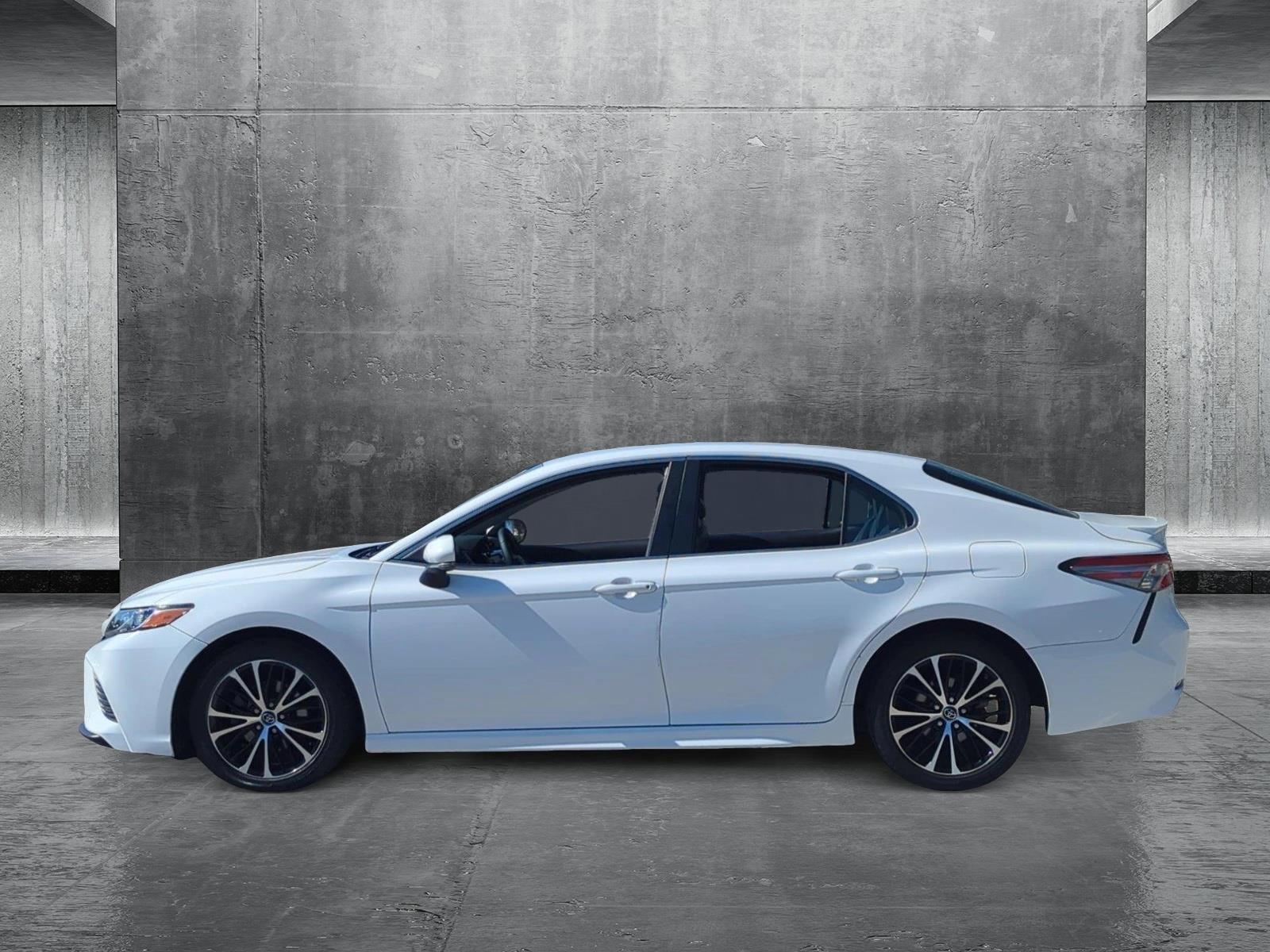 2018 Toyota Camry Vehicle Photo in Ft. Myers, FL 33907