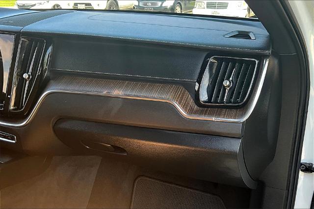 2022 Volvo XC60 Vehicle Photo in Houston, TX 77007