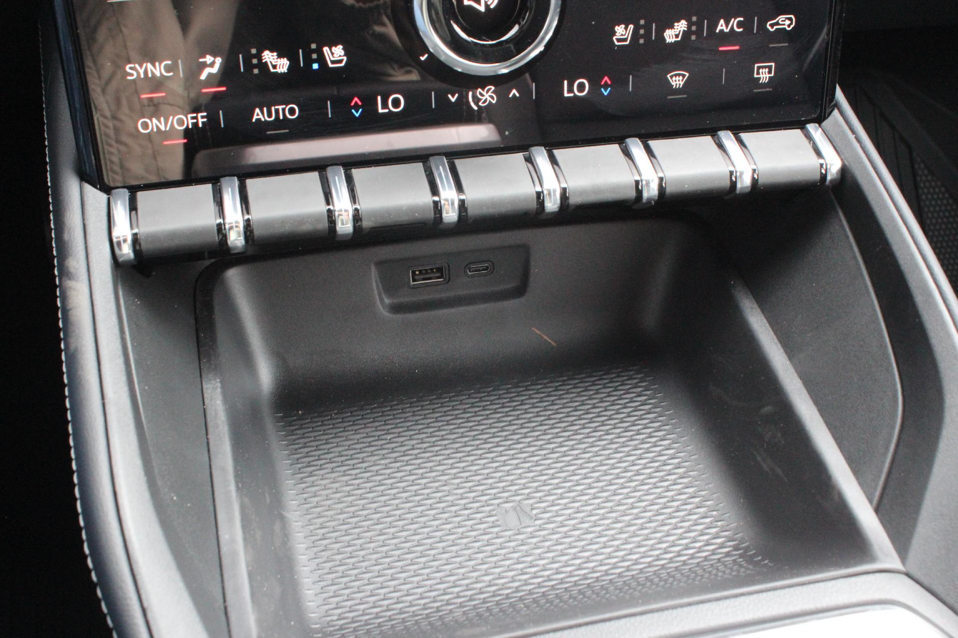 2026 GMC Terrain Vehicle Photo in AURORA, CO 80012-4011