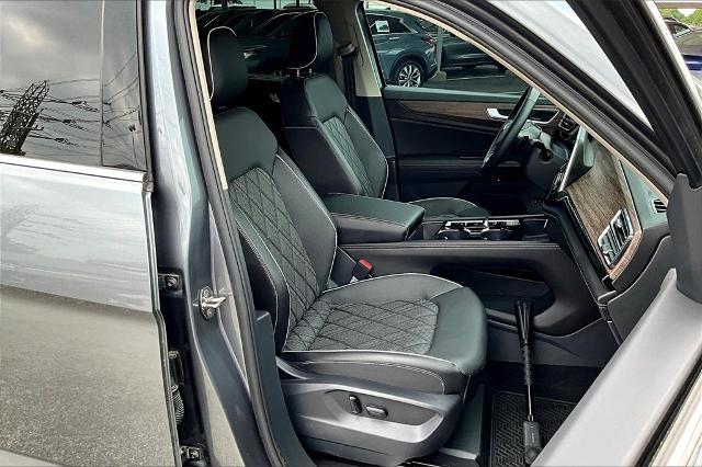 2024 Volkswagen Atlas Vehicle Photo in San Antonio, TX 78230
