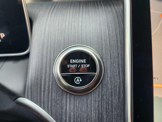 2025 Mercedes-Benz GLC Vehicle Photo in HOUSTON, TX 77079