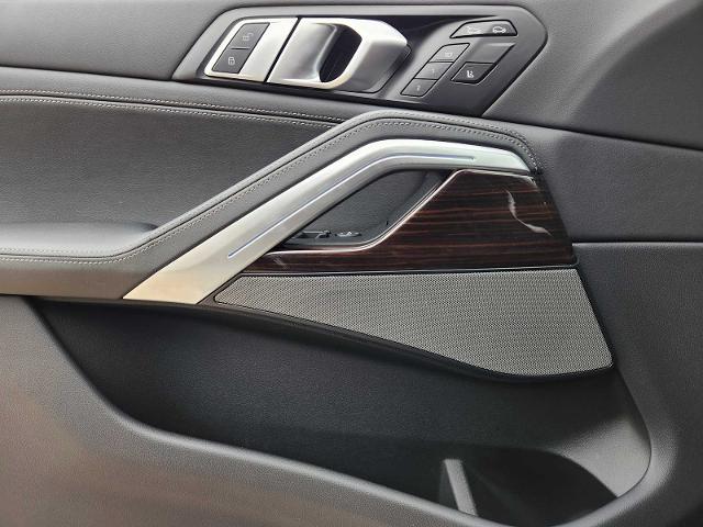2025 BMW X6 xDrive40i Vehicle Photo in PLANO, TX 75024