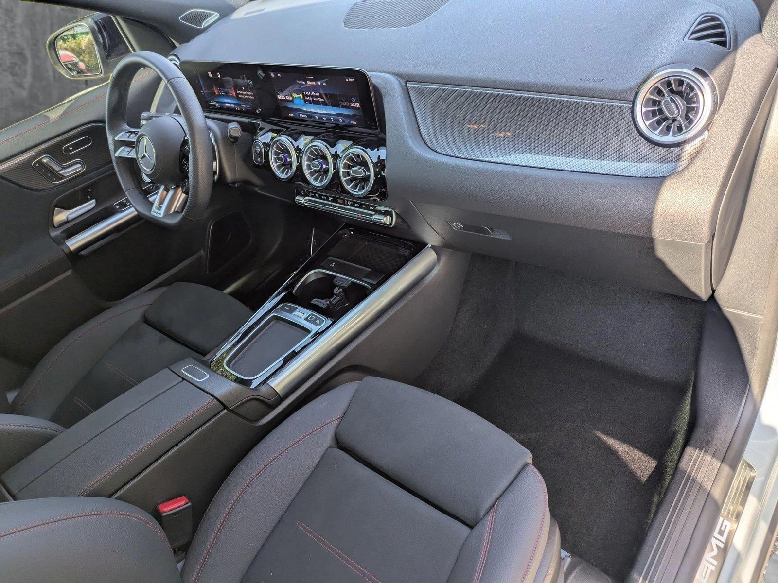 2025 Mercedes-Benz GLA Vehicle Photo in Sarasota, FL 34231