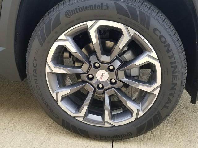 2025 GMC Terrain Vehicle Photo in ELYRIA, OH 44035-6349