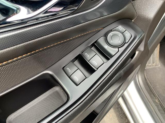 2019 Chevrolet Traverse Vehicle Photo in MOON TOWNSHIP, PA 15108-2571