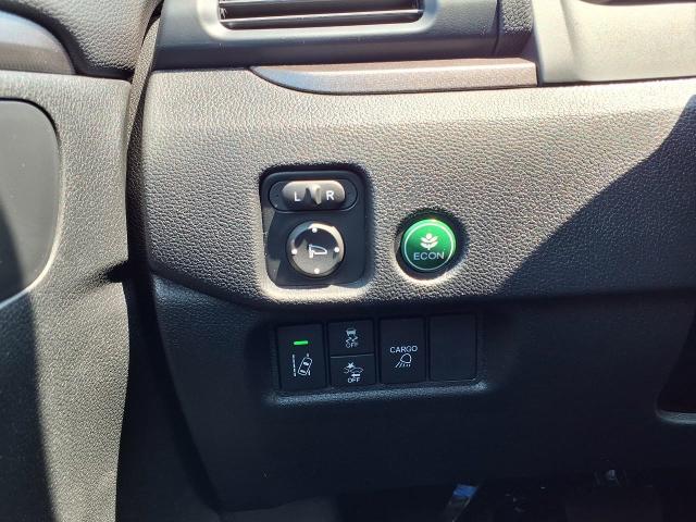 2025 Honda Ridgeline Vehicle Photo in Oshkosh, WI 54904