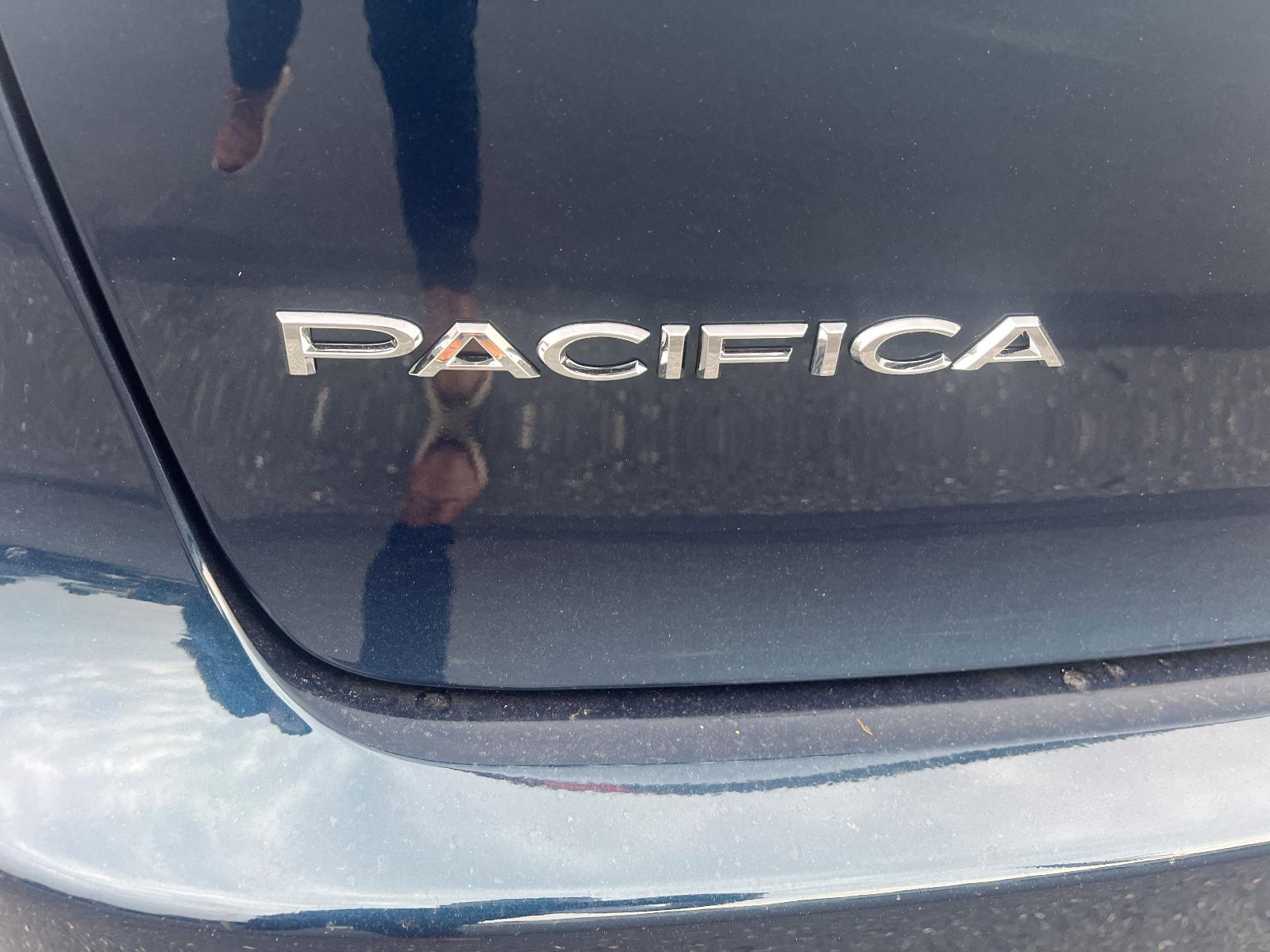 2025 Chrysler Pacifica Vehicle Photo in Mechanicsburg, PA 17050-1707