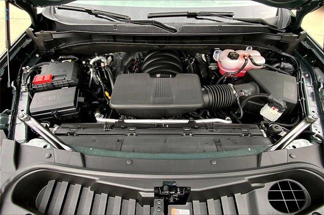 2025 Chevrolet Tahoe Vehicle Photo in KANSAS CITY, MO 64114-4502