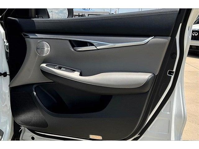 2025 INFINITI QX50 Vehicle Photo in Grapevine, TX 76051