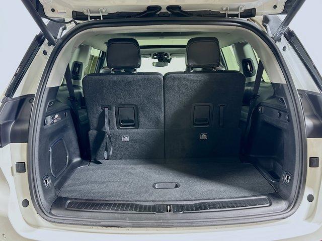 2022 Jeep Grand Cherokee L Vehicle Photo in Doylsetown, PA 18901