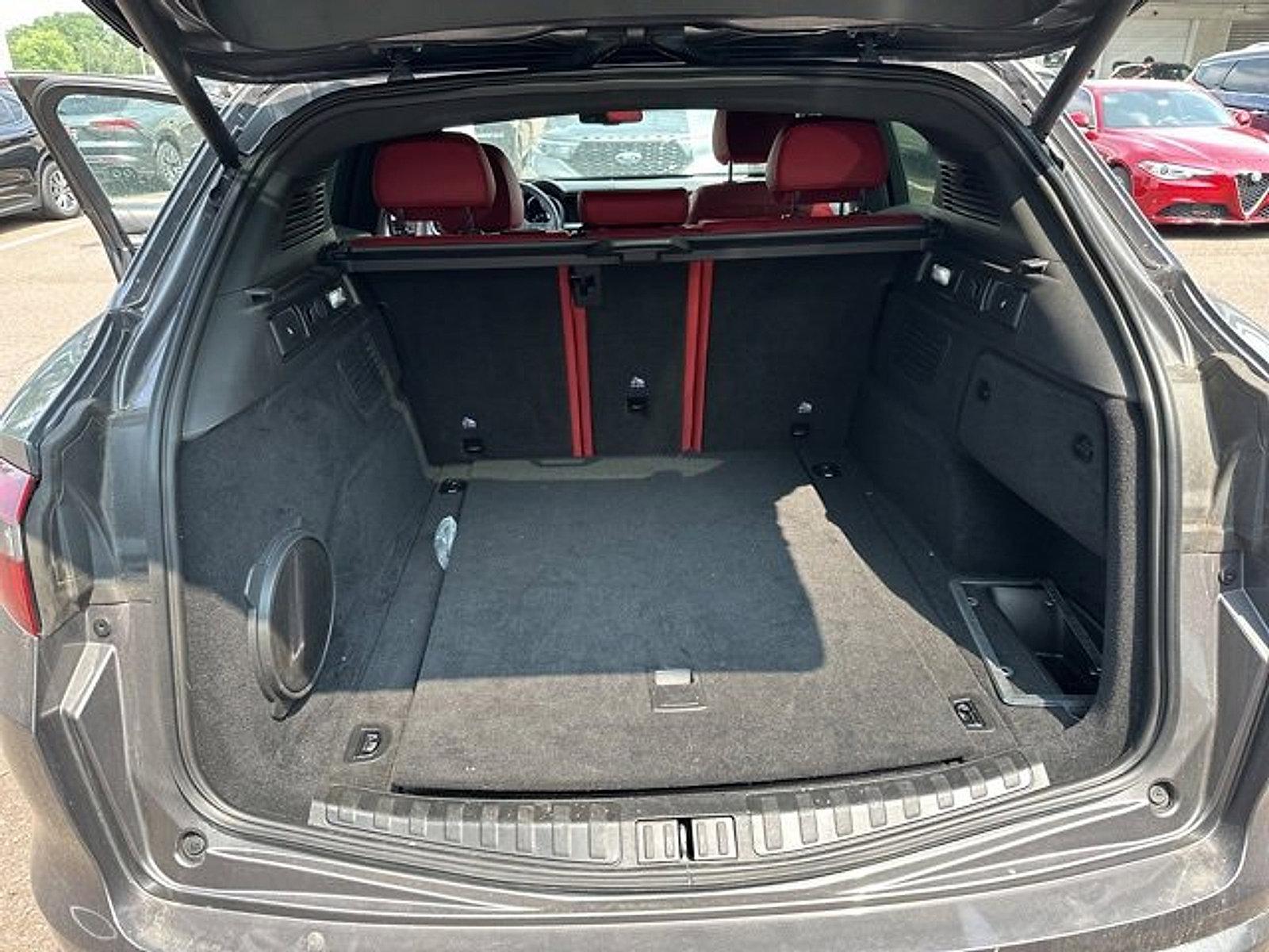 2022 Alfa Romeo Stelvio Vehicle Photo in Willow Grove, PA 19090