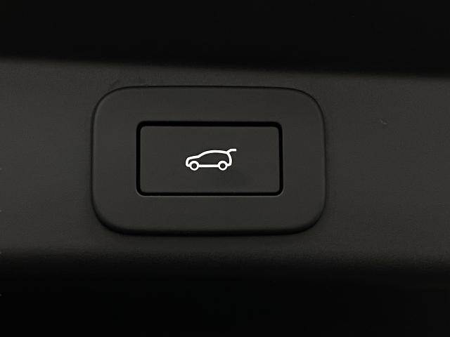 2024 Range Rover Sport Vehicle Photo in Appleton, WI 54913