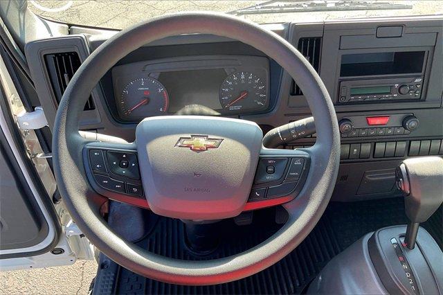 2025 Chevrolet Low Cab Forward 4500 HD Vehicle Photo in INDEPENDENCE, MO 64055-1314