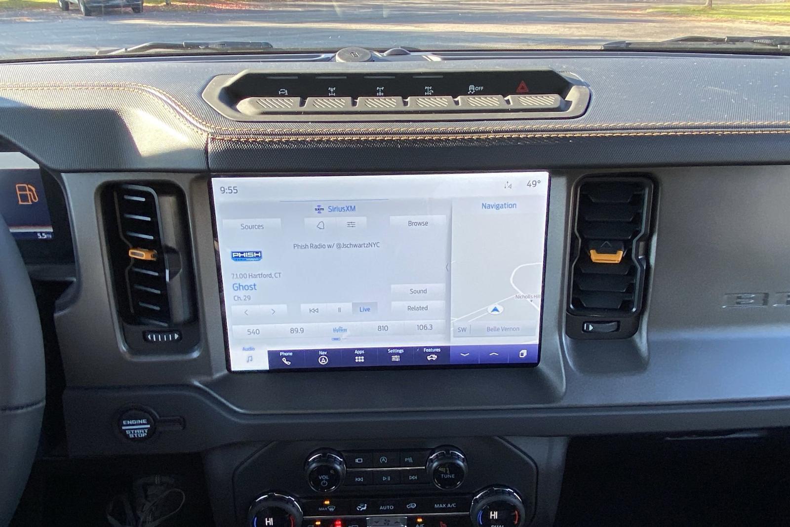 2024 Ford Bronco Vehicle Photo in Belle Vernon, PA 15012