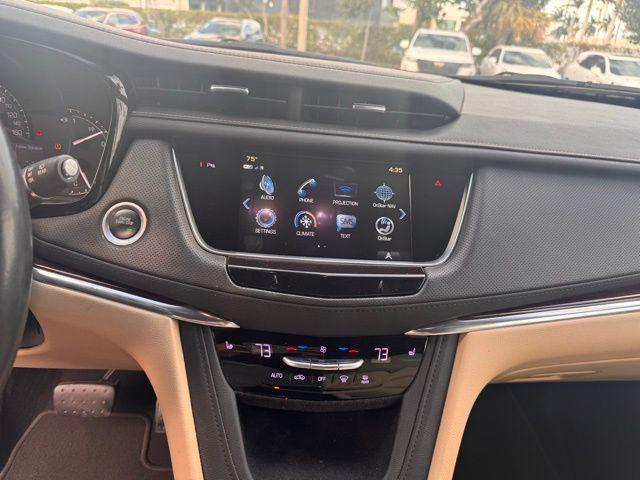 2019 Cadillac XT5 Vehicle Photo in DELRAY BEACH, FL 33483-3294