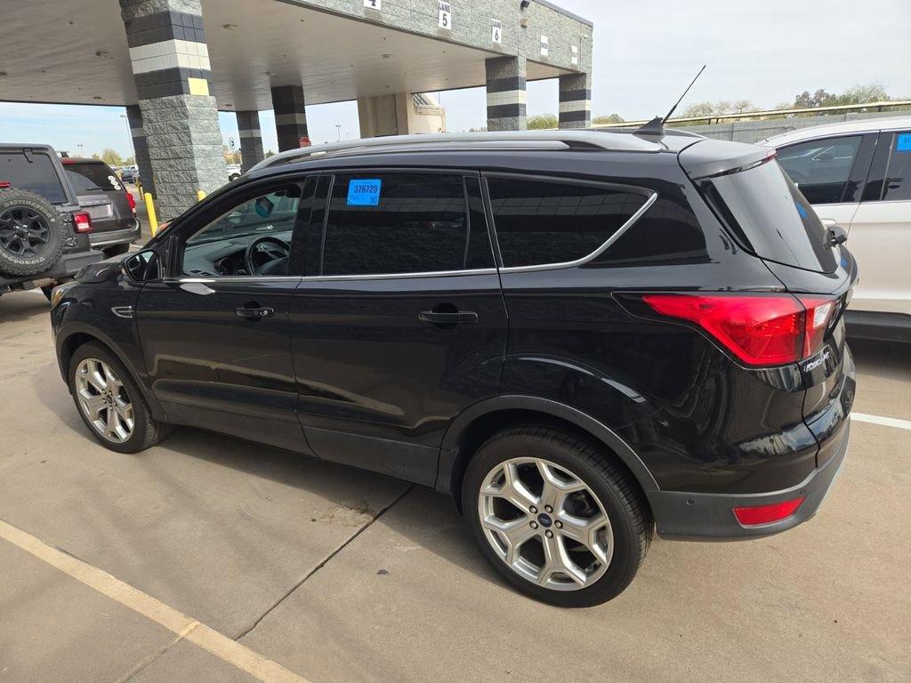 2019 Ford Escape Vehicle Photo in Cedar Rapids, IA 52402