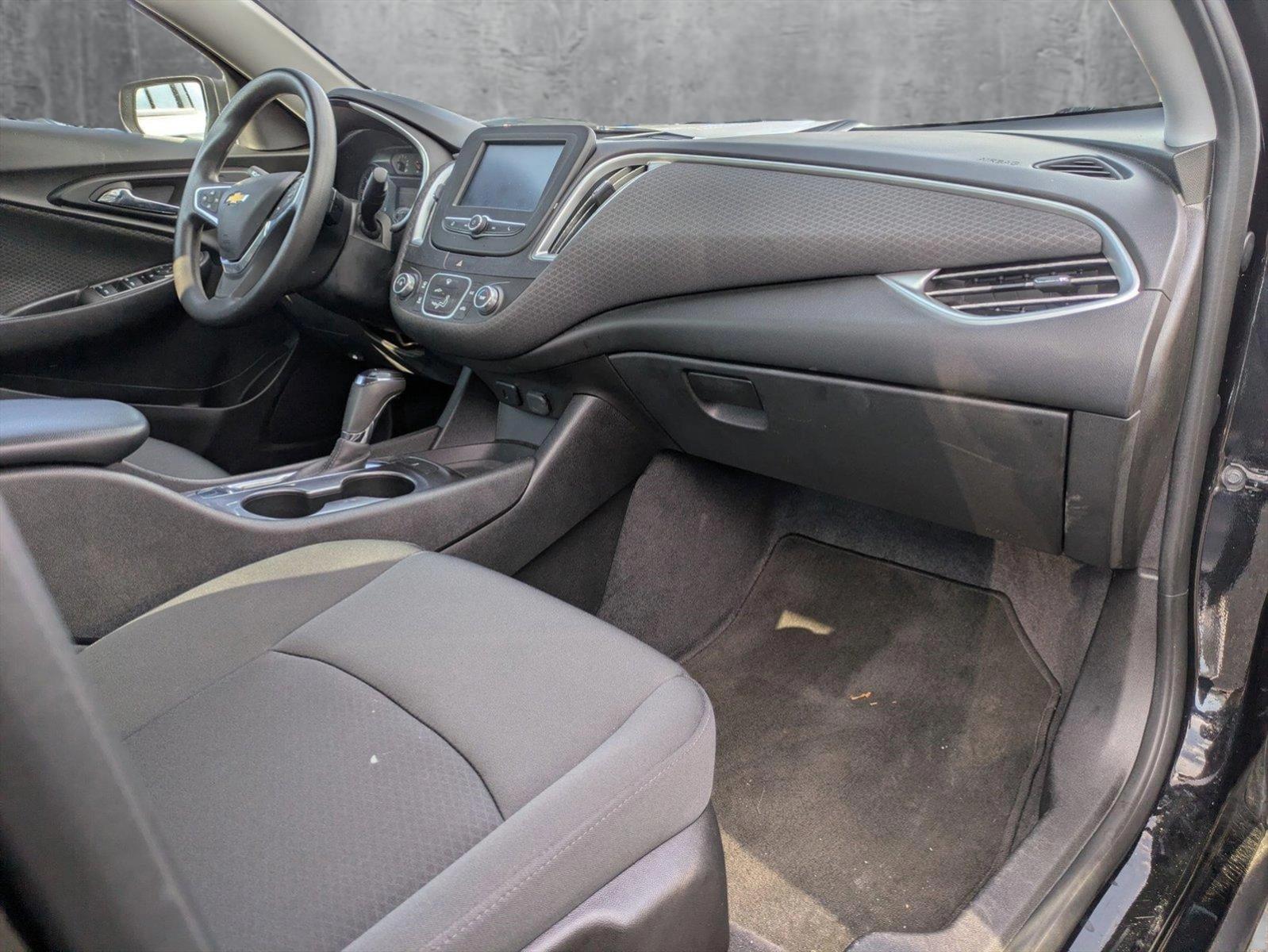 2018 Chevrolet Malibu Vehicle Photo in LAUREL, MD 20707-4622