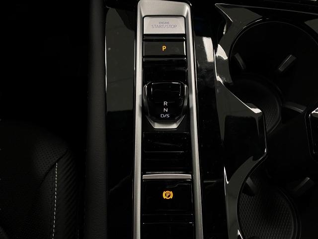 2025 Volkswagen Atlas Cross Sport Vehicle Photo in Appleton, WI 54913