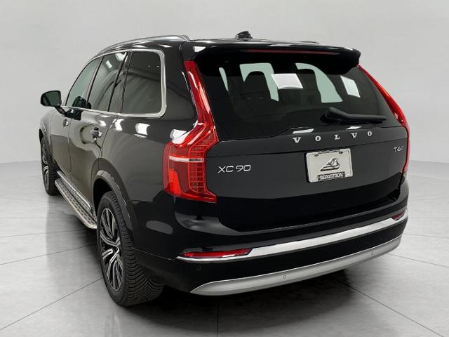2022 Volvo XC90 Vehicle Photo in Appleton, WI 54913
