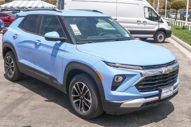 2024 Chevrolet Trailblazer Vehicle Photo in VENTURA, CA 93003-8585